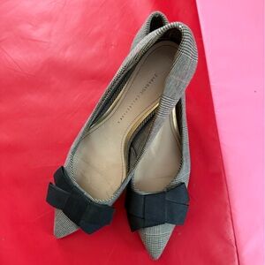 Zara Plaid Kitten Heels with Black Bow - size 39 (US 8)
